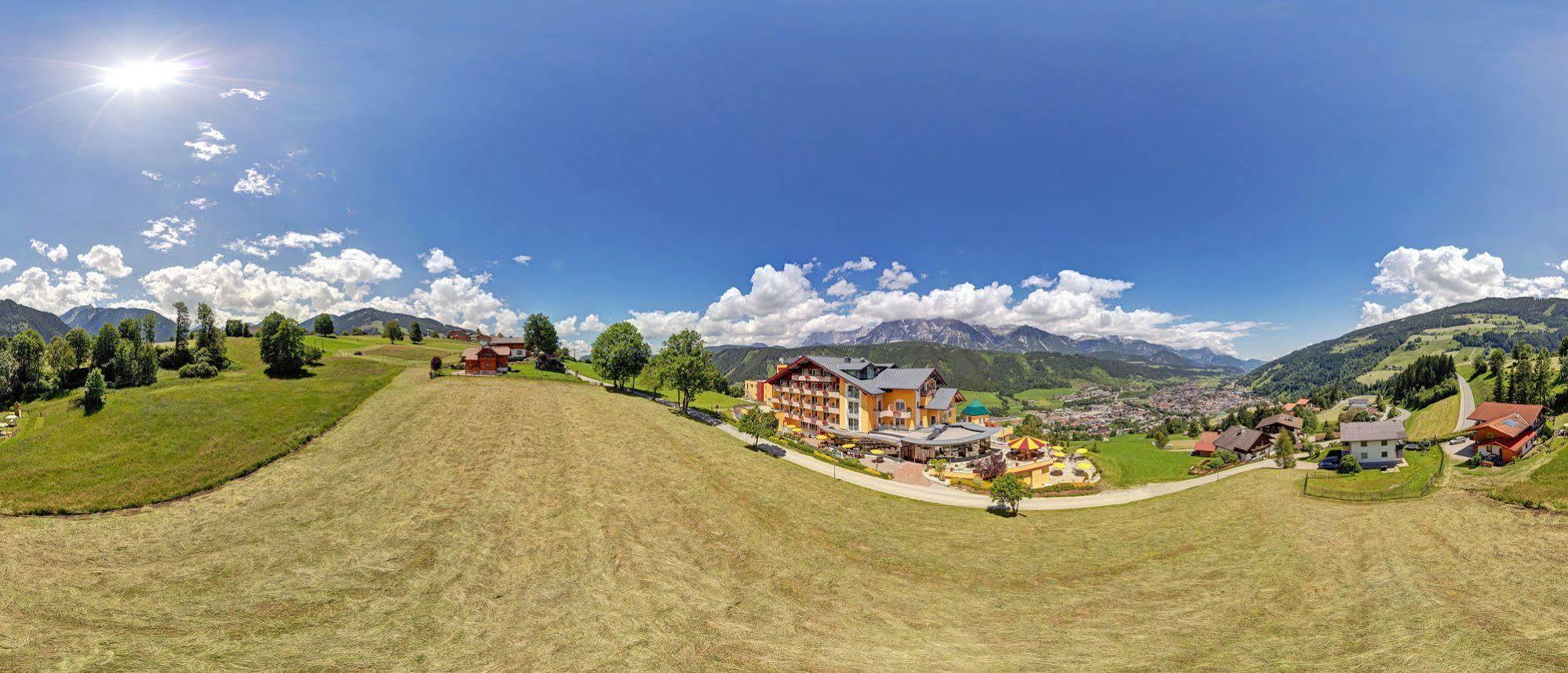 Schuetterhof 4*